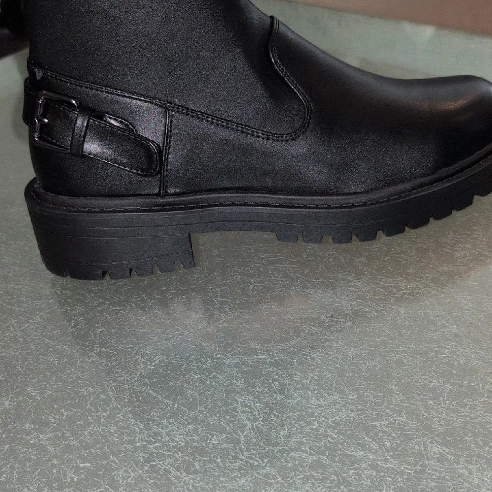 Black Over-the-Knee Women's Boots U S 9  UK 7